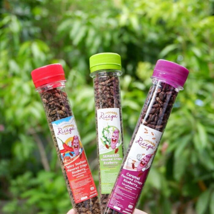 RICEGA SNACK SHOT รสสไปซี่ซีฟู้ด ตรา โชคอนันต์ฟาร์ม