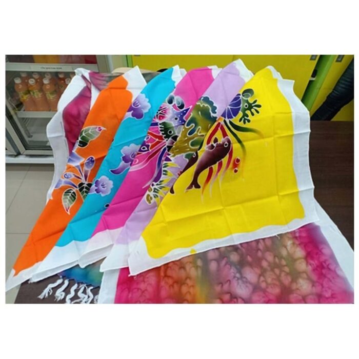 ผ้าเช็ดหน้าบาติก เขียนมือ ผ้าพื้นเมือง ตรา ดอกศรีตรัง